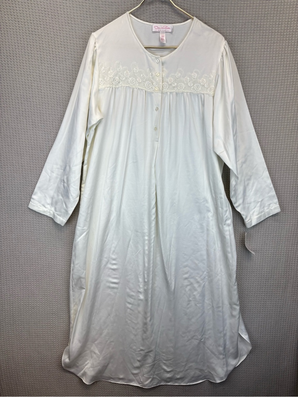 NWT Oscar de la Renta Womens White Lace Trimmed  Nightgown Long Sleeve Large